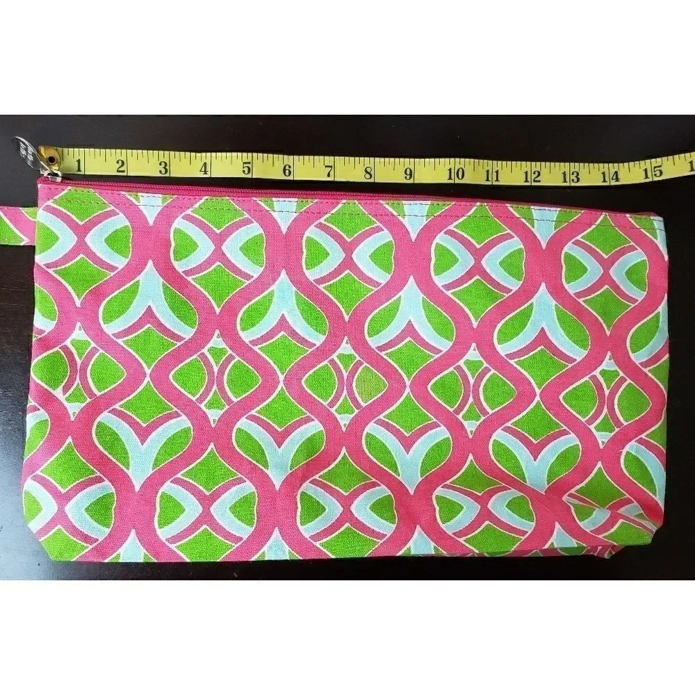 Buckhead Betties Zipper Bag  - Picture 5 of 6
